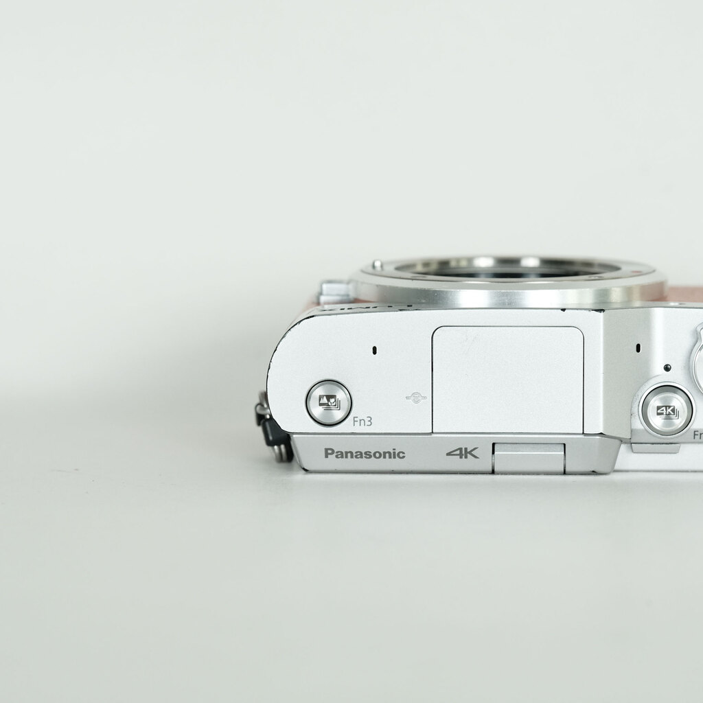 Panasonic LUMIX DC-GF10 ボディ オレンジ