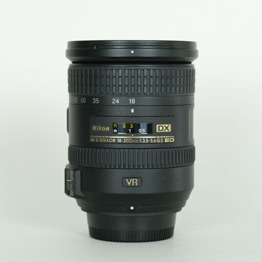 Nikon AF-S DX NIKKOR 18-200mm F3.5-5.6G ED VR II