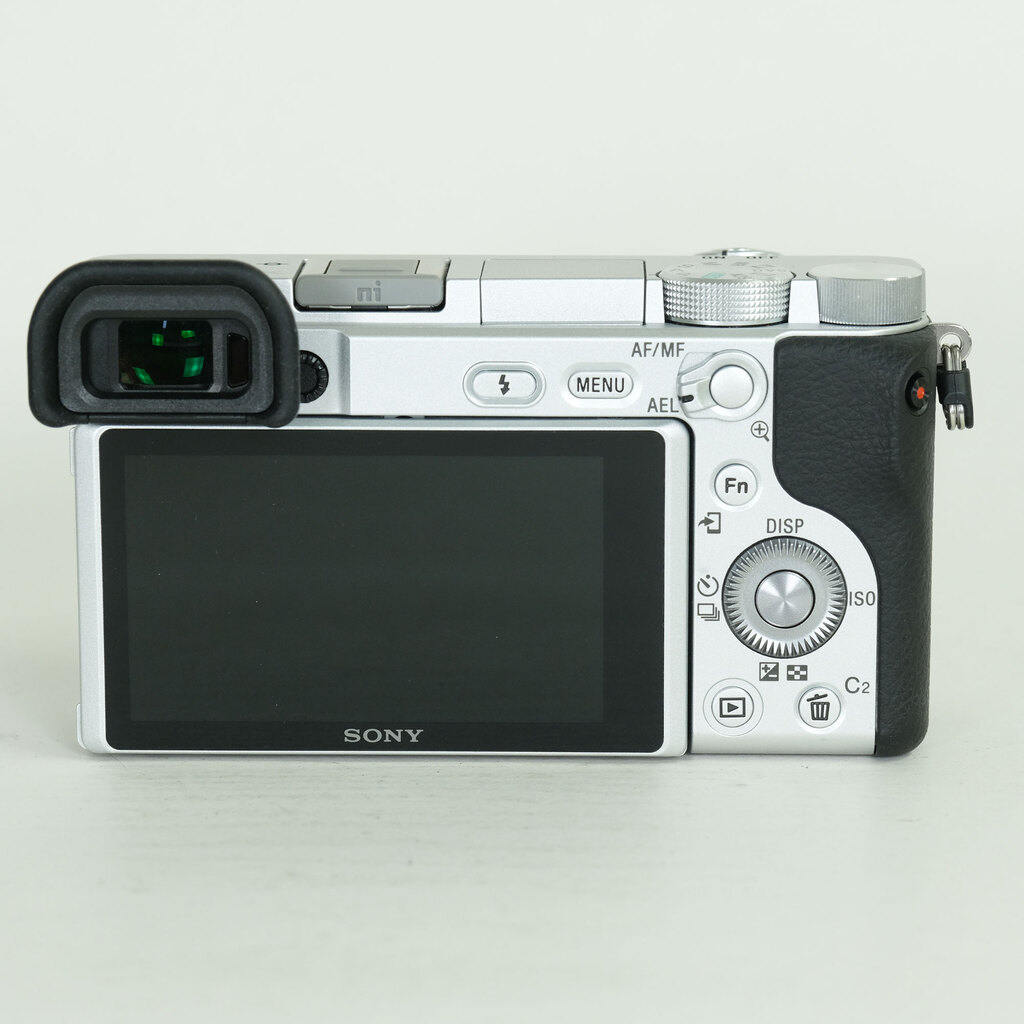 SONY α6400(ILCE-6400) SONY α6400(ILCE-6400)