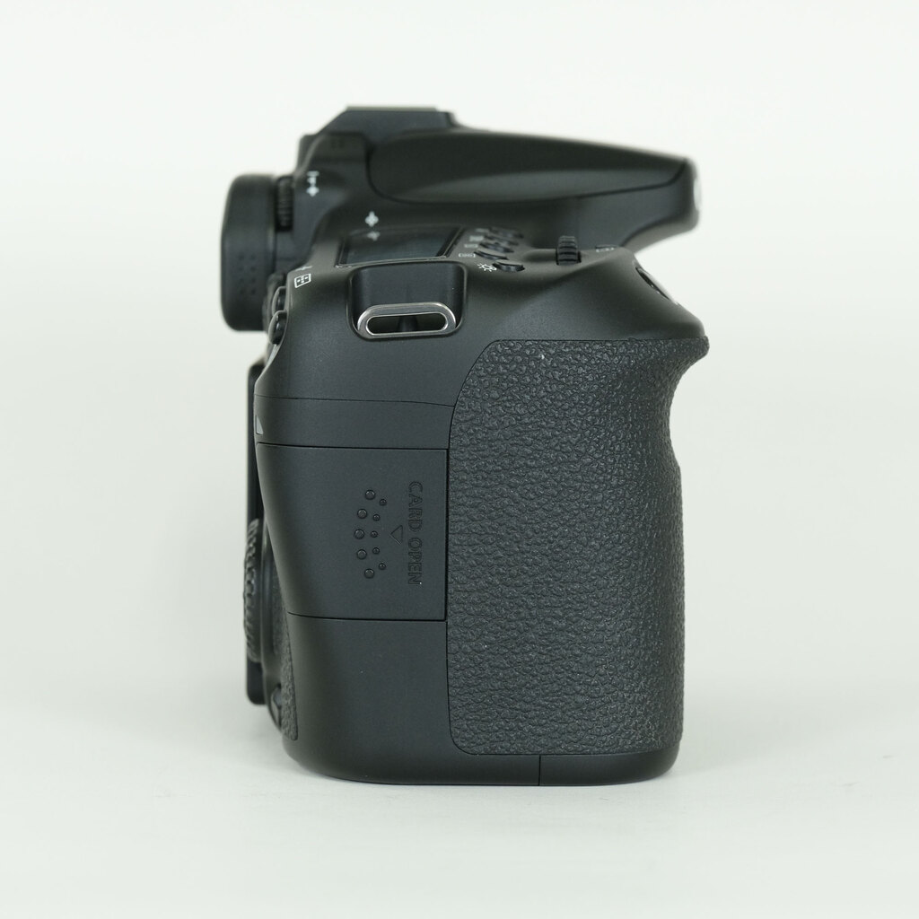 Canon EOS 70D