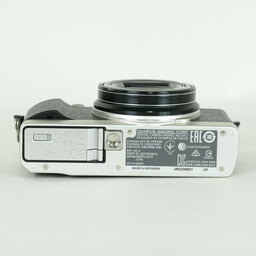 OLYMPUS STYLUS SH-2 シルバー