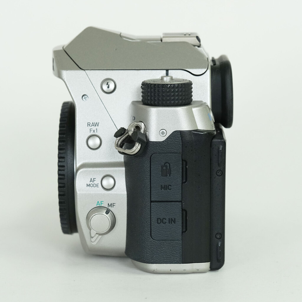 PENTAX KP ボディ シルバー