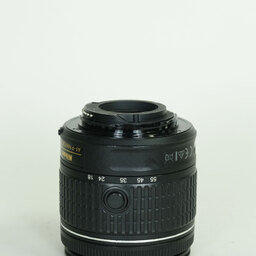 Nikon AF-P DX NIKKOR 18-55mm F3.5-5.6G VR Nikon AF-P DX NIKKOR 18-55mm F3.5-5.6G VR