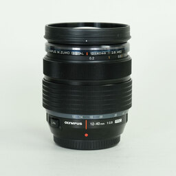 OLYMPUS M.ZUIKO DIGITAL ED 12-40mm F2.8 PRO