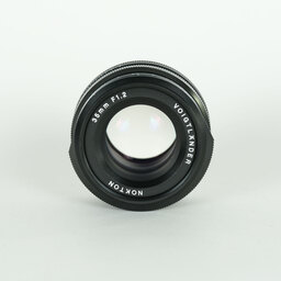 Voigtlander NOKTON 35mm F1.2 [フジフイルムX用]