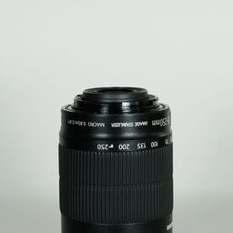 Canon EF-S55-250mm F4-5.6 IS STM