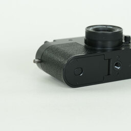 FUJIFILM X half X-HF1