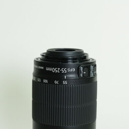 Canon EF-S55-250mm F4-5.6 IS STM
