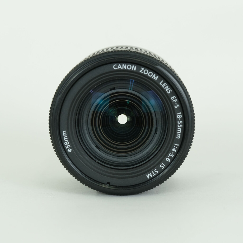 Canon EF-S18-55mm F4-5.6 IS STM