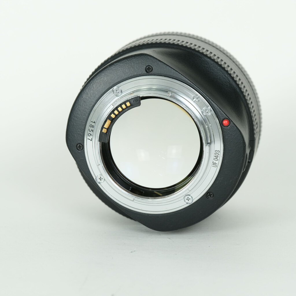 Canon EF85mm F1.2L USMの出品 | ONE SCENE（ワンシーン）