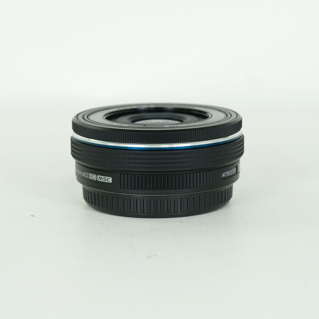 OLYMPUS M.ZUIKO DIGITAL ED 14-42mm F3.5-5.6 EZ ブラック