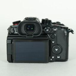 Panasonic LUMIX DC-GH6 Panasonic LUMIX DC-GH6