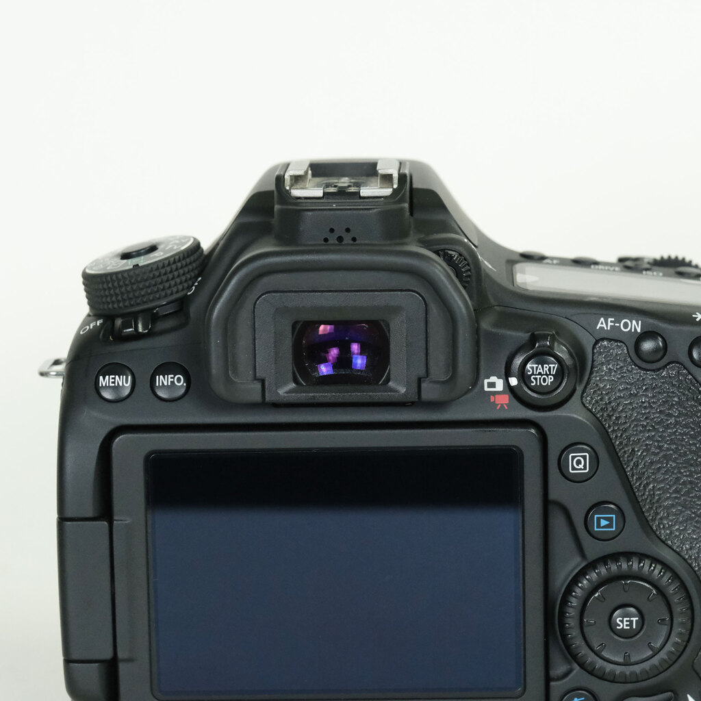 Canon EOS 80D
