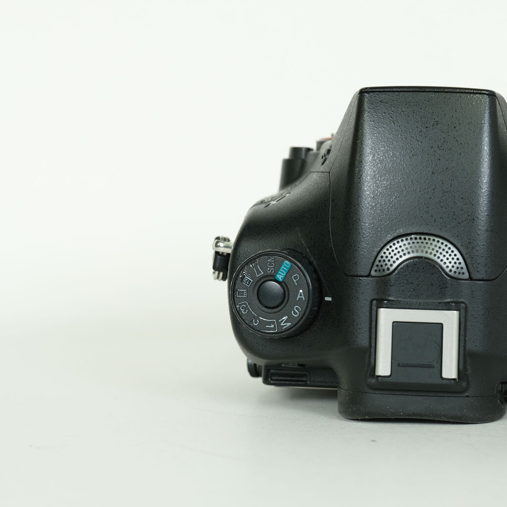 SONY α77IIボディ ILCA-77M2