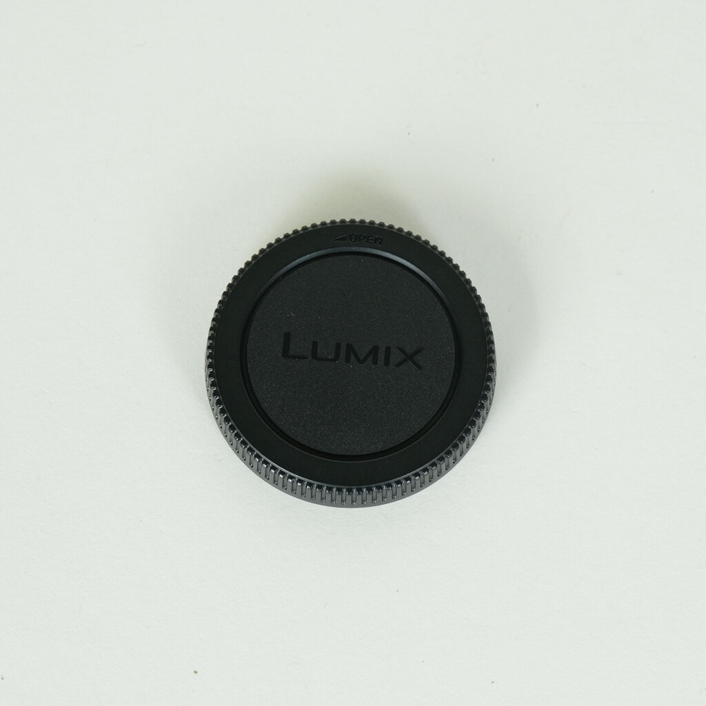 Panasonic LEICA DG SUMMILUX 9mm / F1.7 ASPH.