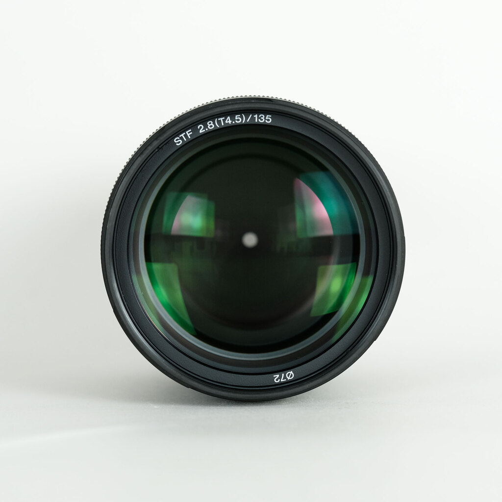 SONY 135mm F2.8 [T4.5] STF SAL135F28の出品 | ONE SCENE（ワンシーン）
