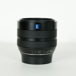 Carl Zeiss Touit 1.8/32 [フジフイルムX用]