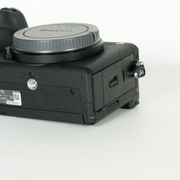 SONY α6700（ILCE-6700）