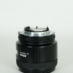 Nikon Ai AF Nikkor 85mm f/1.8D