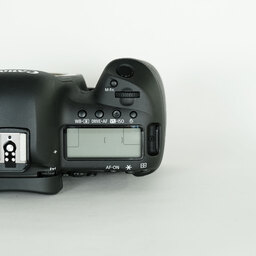 Canon EOS 5D Mark IV