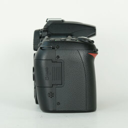 Nikon D90 ボディ
