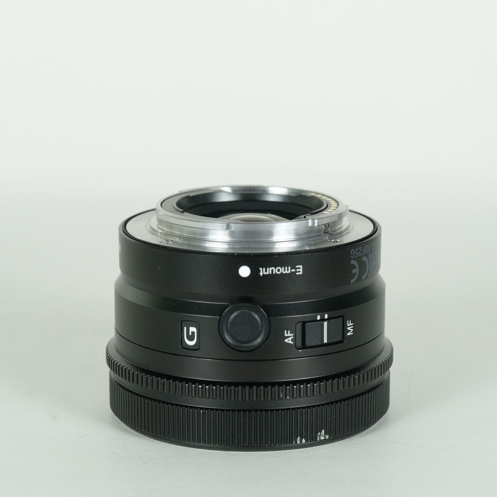 SONY FE 40mm F2.5 G SEL40F25Gの出品 | ONE SCENE（ワンシーン）