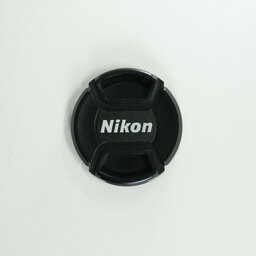 Nikon AF-S DX NIKKOR 35mm f/1.8G Nikon AF-S DX NIKKOR 35mm f/1.8G