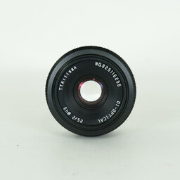 銘匠光学 TTArtisan 25mm F2 C (フジフイルムX用) ブラック