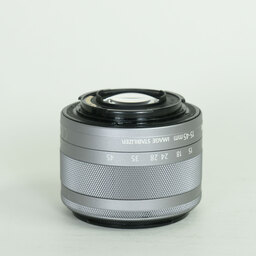Canon EF-M15-45mm F3.5-6.3 IS STM