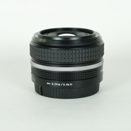Nikon NIKKOR Z 40mm f/2 Nikon NIKKOR Z 40mm f/2