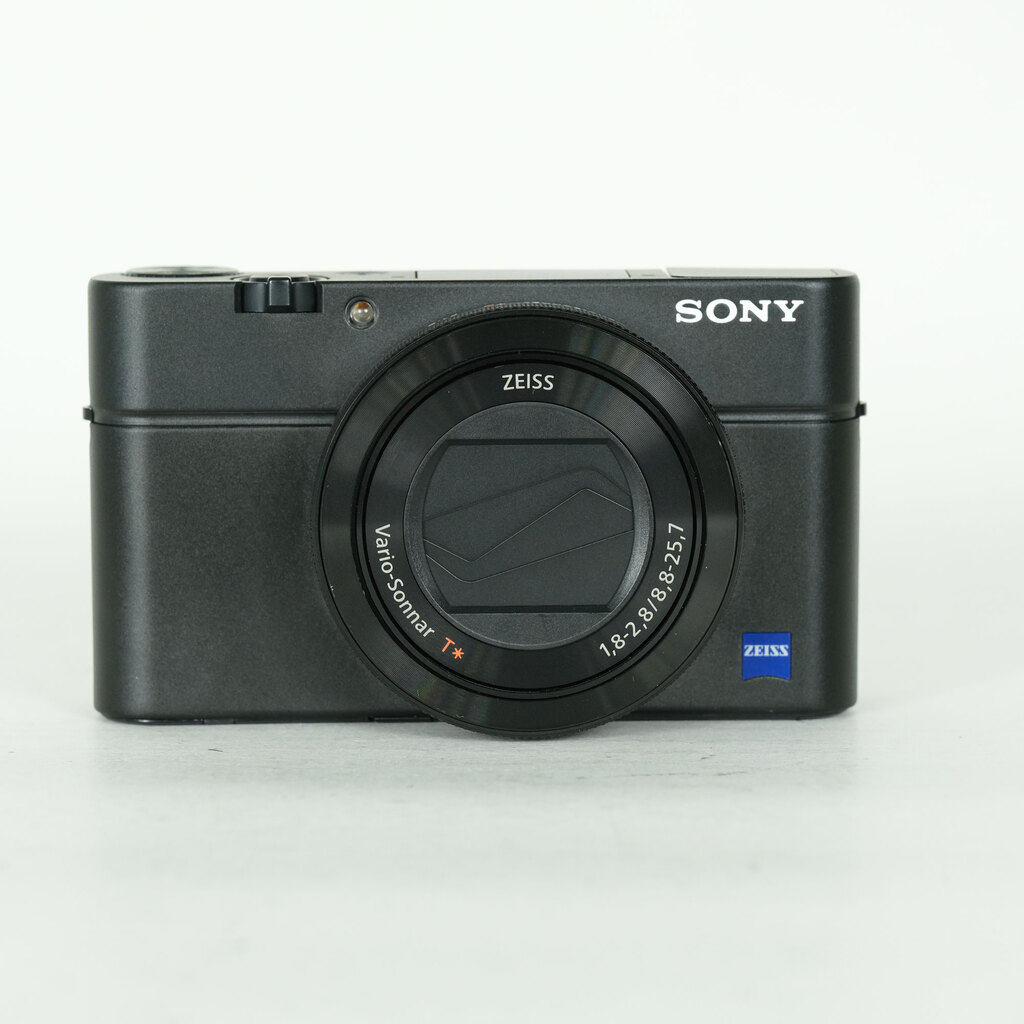 SONY Cyber-shot DSC-RX100M4の出品 | ONE SCENE（ワンシーン）