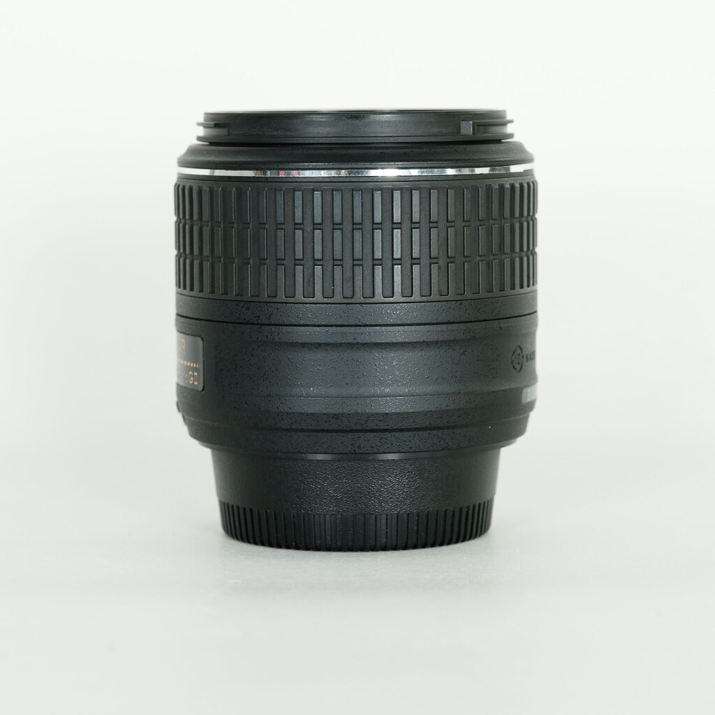 Nikon AF-S DX NIKKOR 18-55mm f3.5-5.6G VR II
