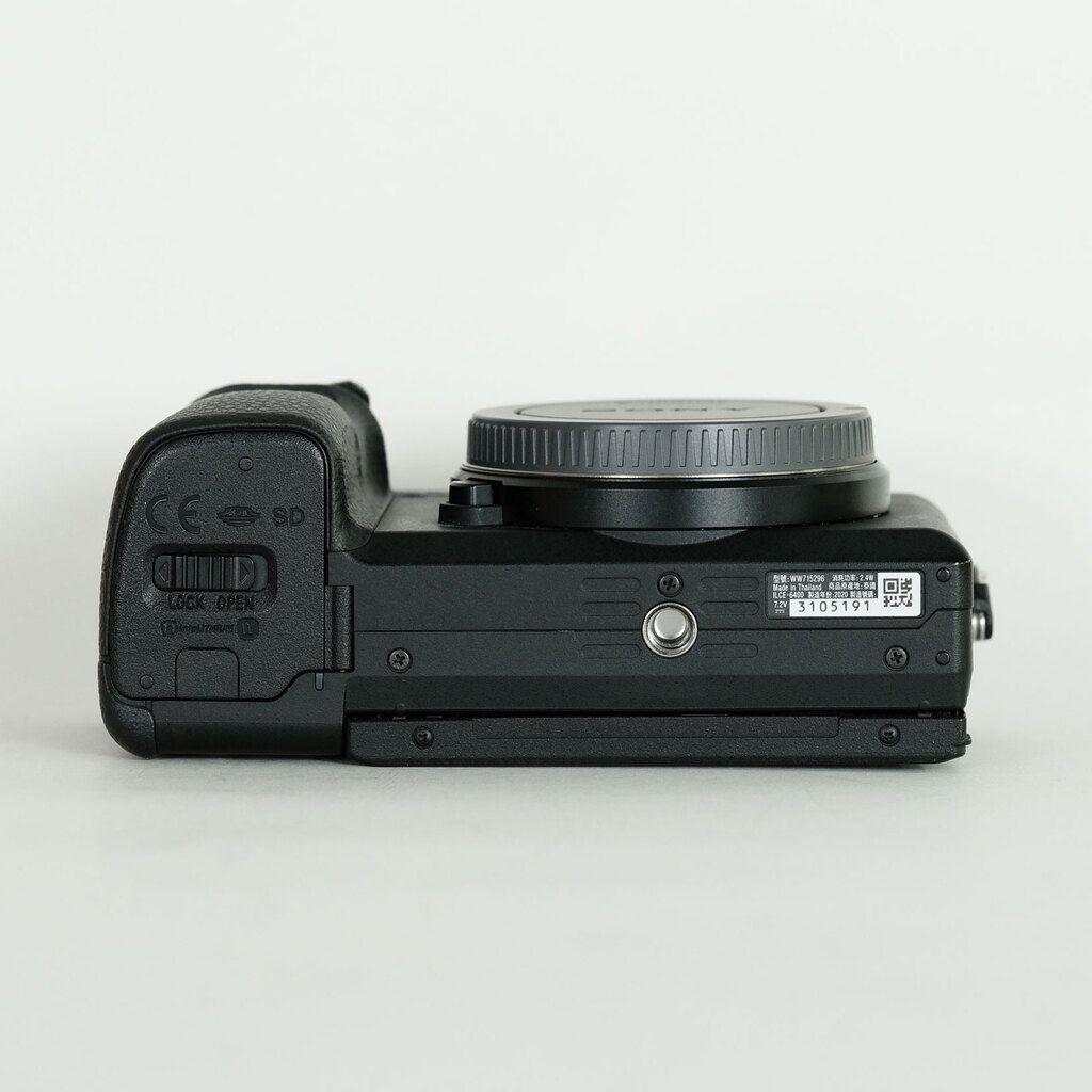 SONY α6400(ILCE-6400) SONY α6400(ILCE-6400)