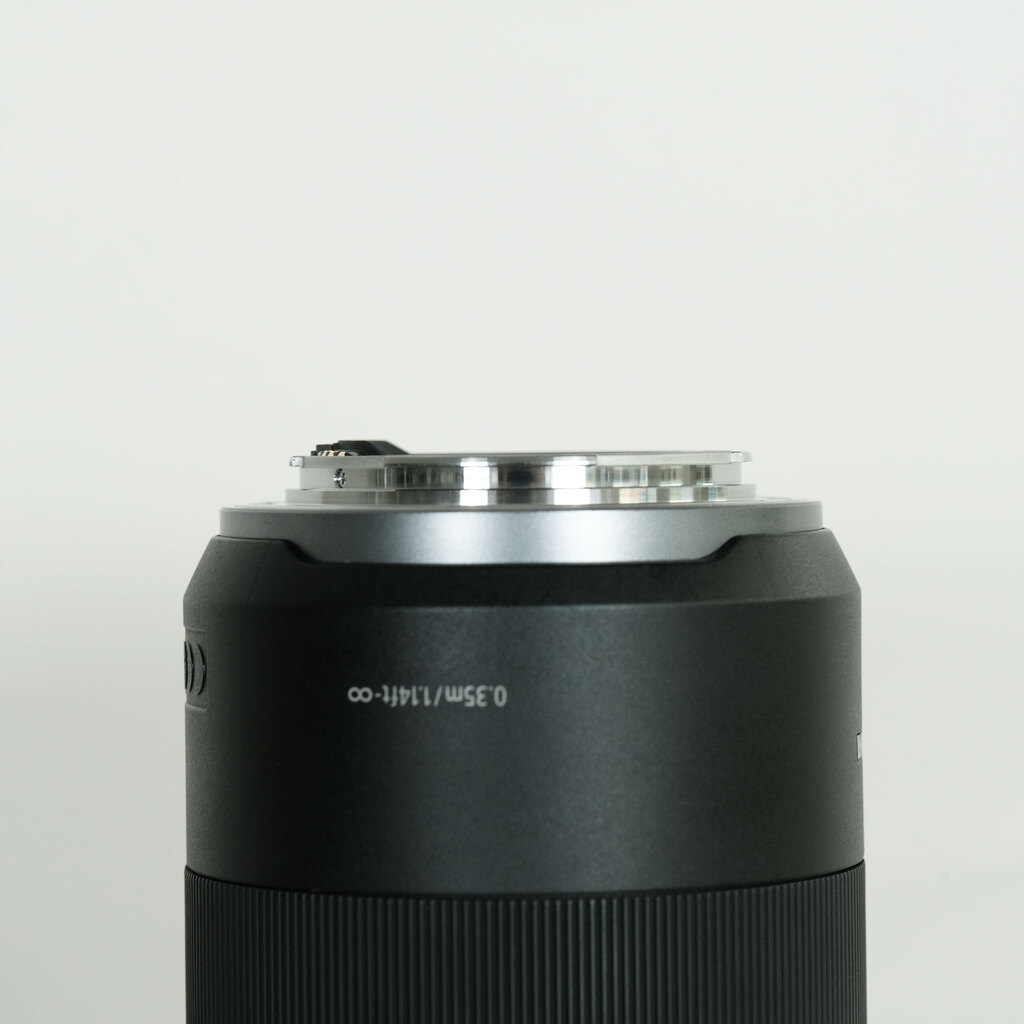 Canon RF85mm F2 MACRO IS STM