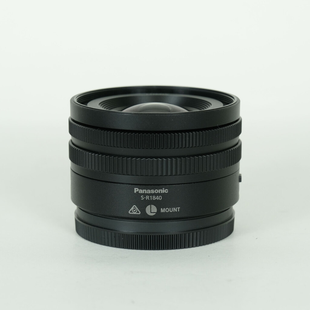 Panasonic LUMIX S 18-40mm F4.5-6.3