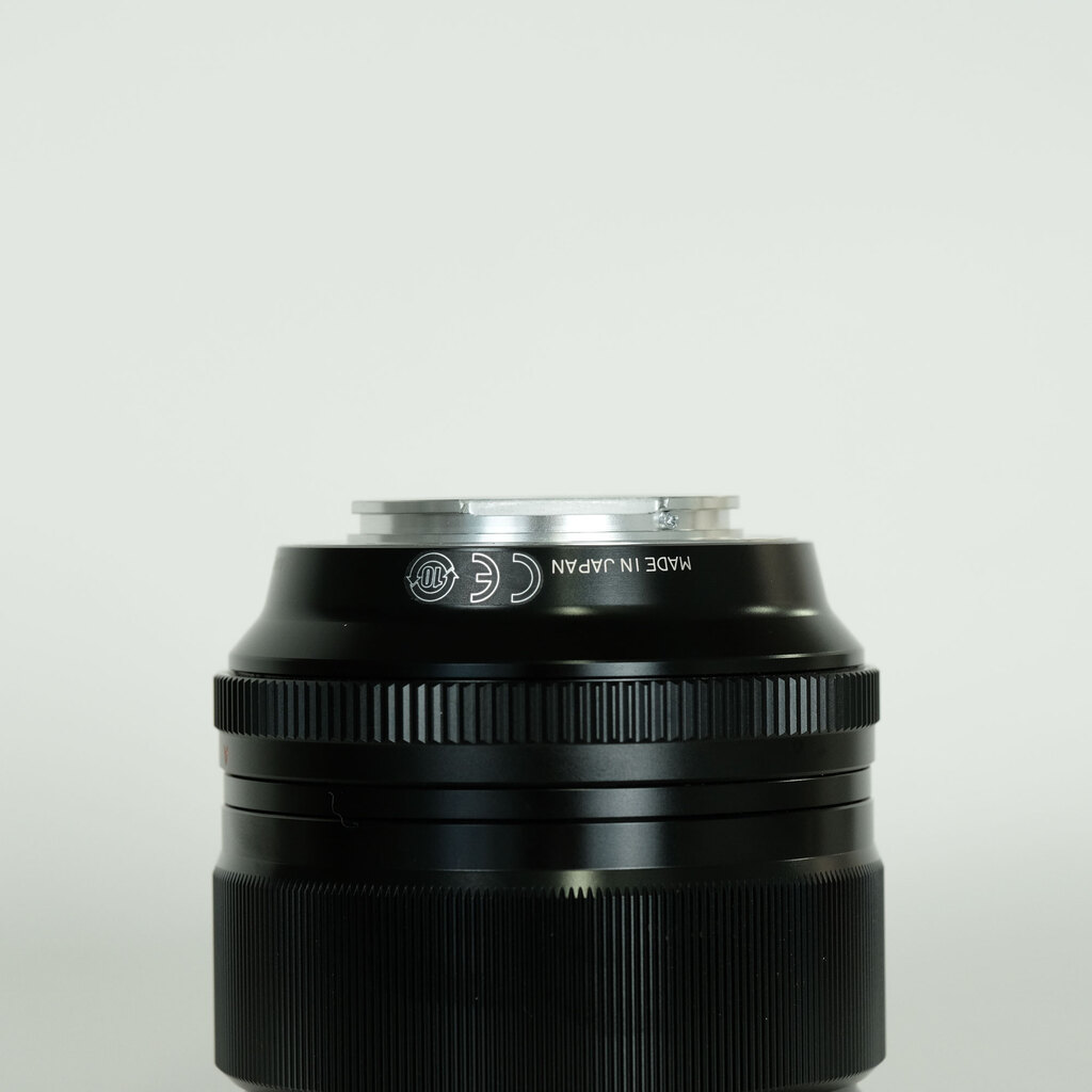 FUJIFILM XF56mmF1.2 R