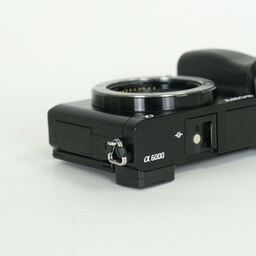 SONY α6000（ILCE-6000）