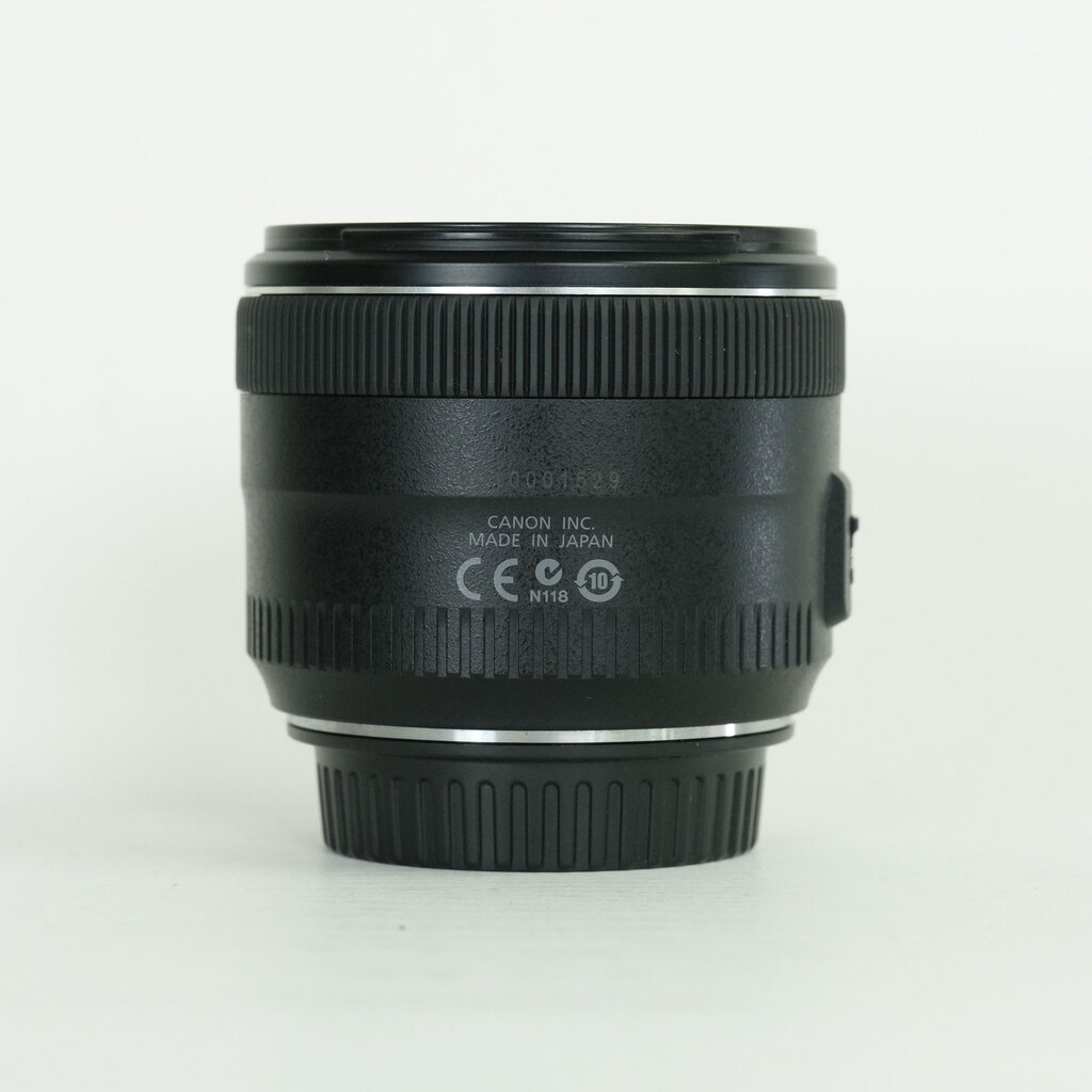 Canon EF35mm F2 IS USM