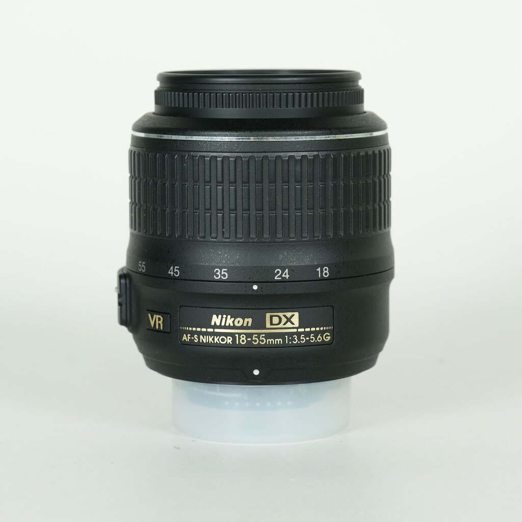 AF-S DX NIKKOR 18-55mm f/3.5-5.6G VR 中古価格比較 - 価格.com