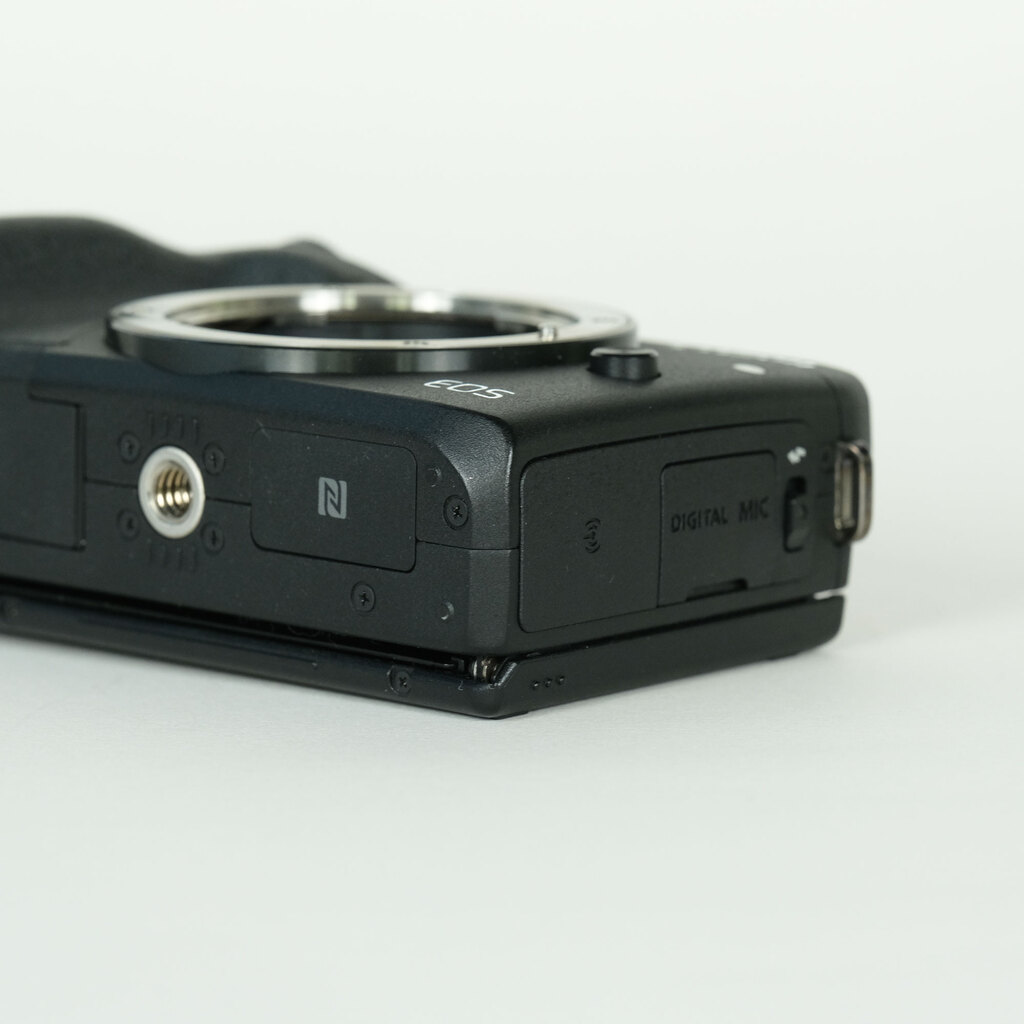 Canon EOS M3 ボディ ブラックの出品 | ONE SCENE（ワンシーン）