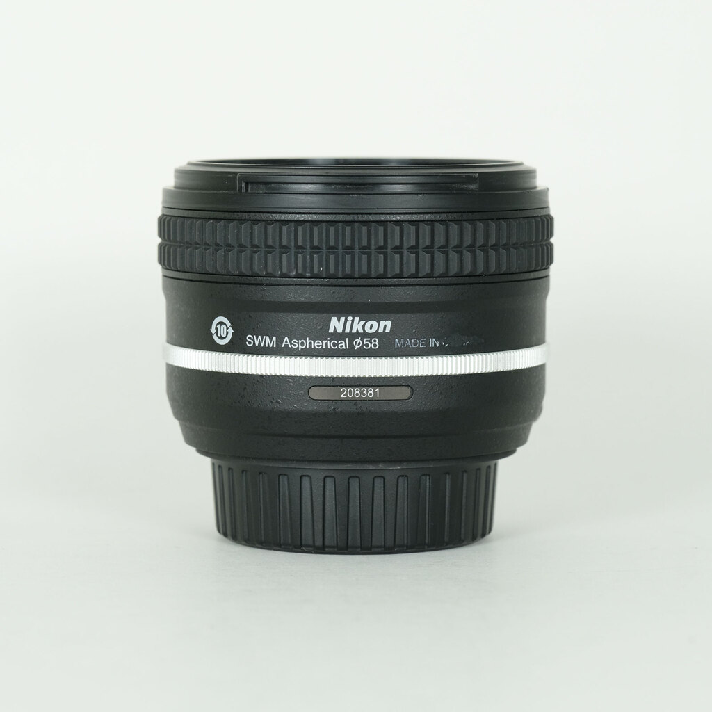 Nikon AF-S NIKKOR 50mm F1.8G�iSpecial Edition�j