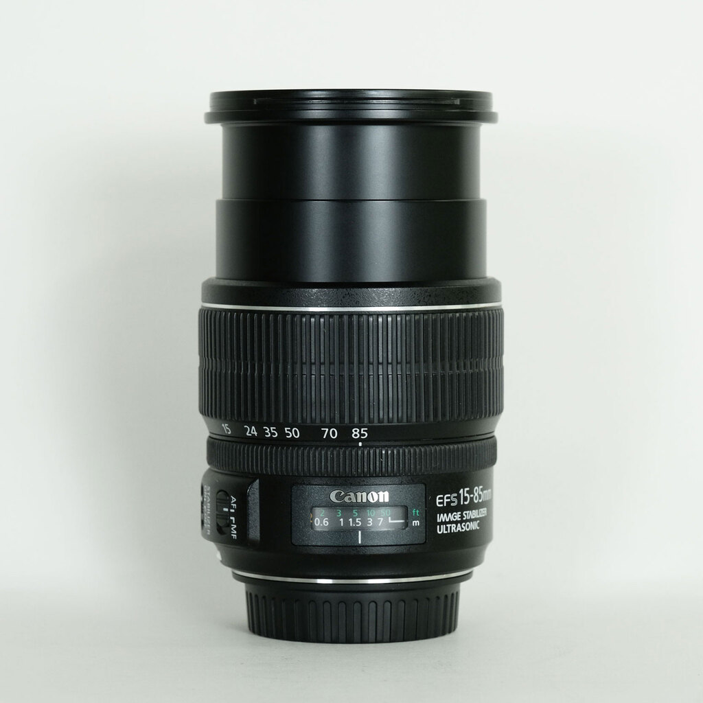 Canon EF-S 15-85mm ズームレンズ　び美品 Amazon.co.jp: Canon EF-S 15-85mm f/3.5-5.6 IS USM : 家電＆カメラ