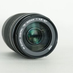 OLYMPUS M.ZUIKO DIGITAL ED 75-300mm F4.8-6.7 II