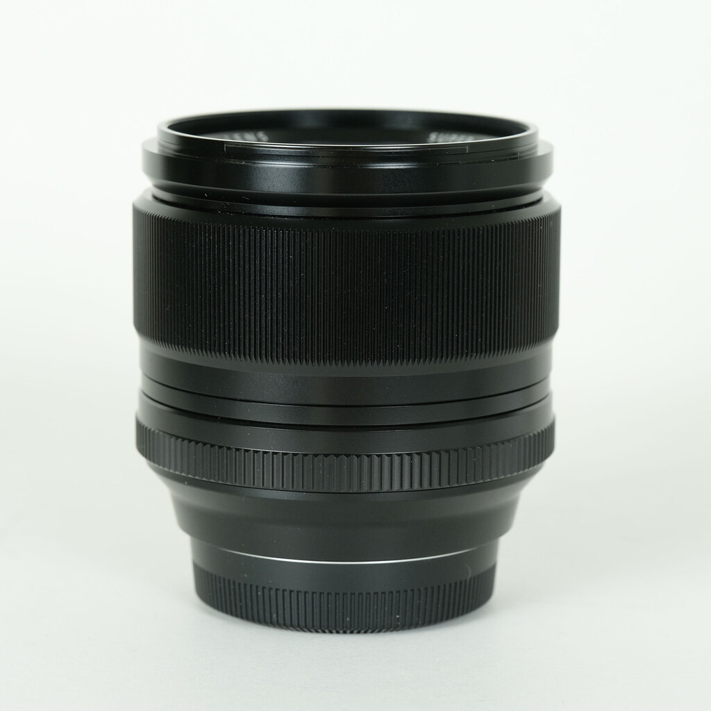 FUJIFILM XF56mmF1.2 R