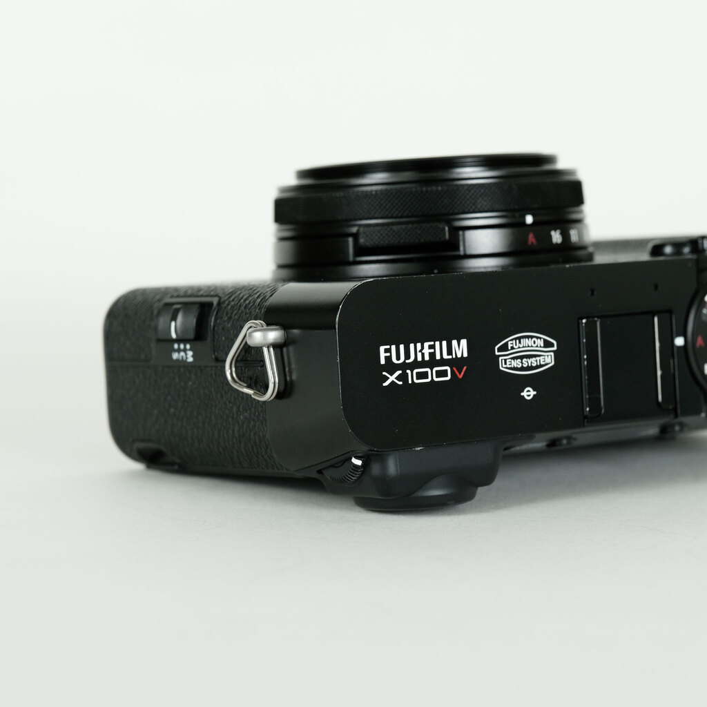 FUJIFILM X100V ブラック