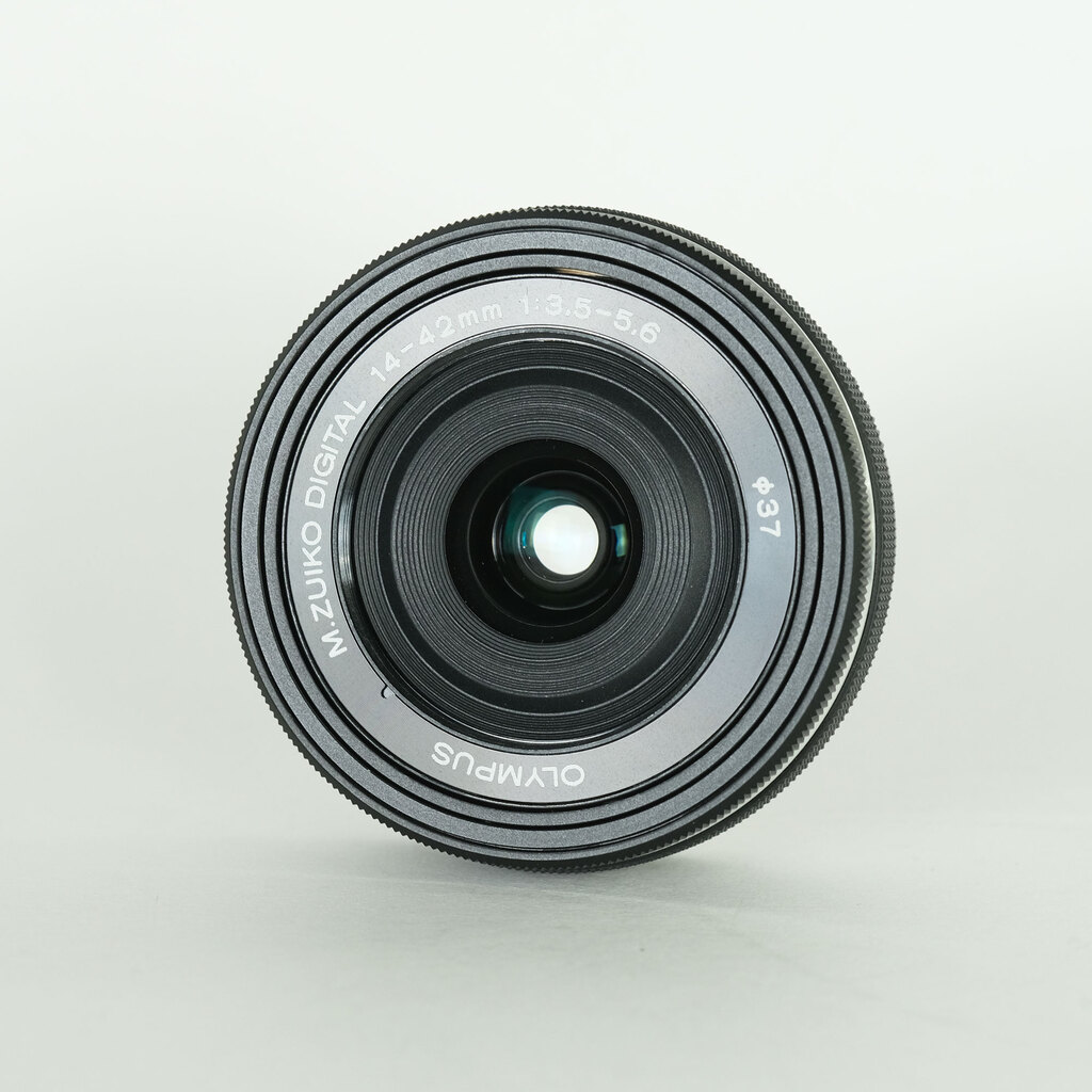 OLYMPUS M.ZUIKO DIGITAL ED 14-42mm F3.5-5.6 EZ ブラック OLYMPUS M.ZUIKO DIGITAL ED 14-42mm F3.5-5.6 EZ ブラック