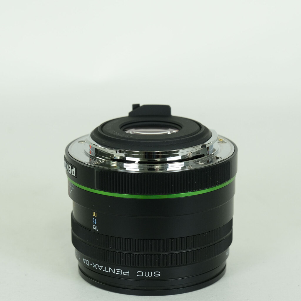 PENTAX smc PENTAX-DA 35mm F2.8 Macro Limited