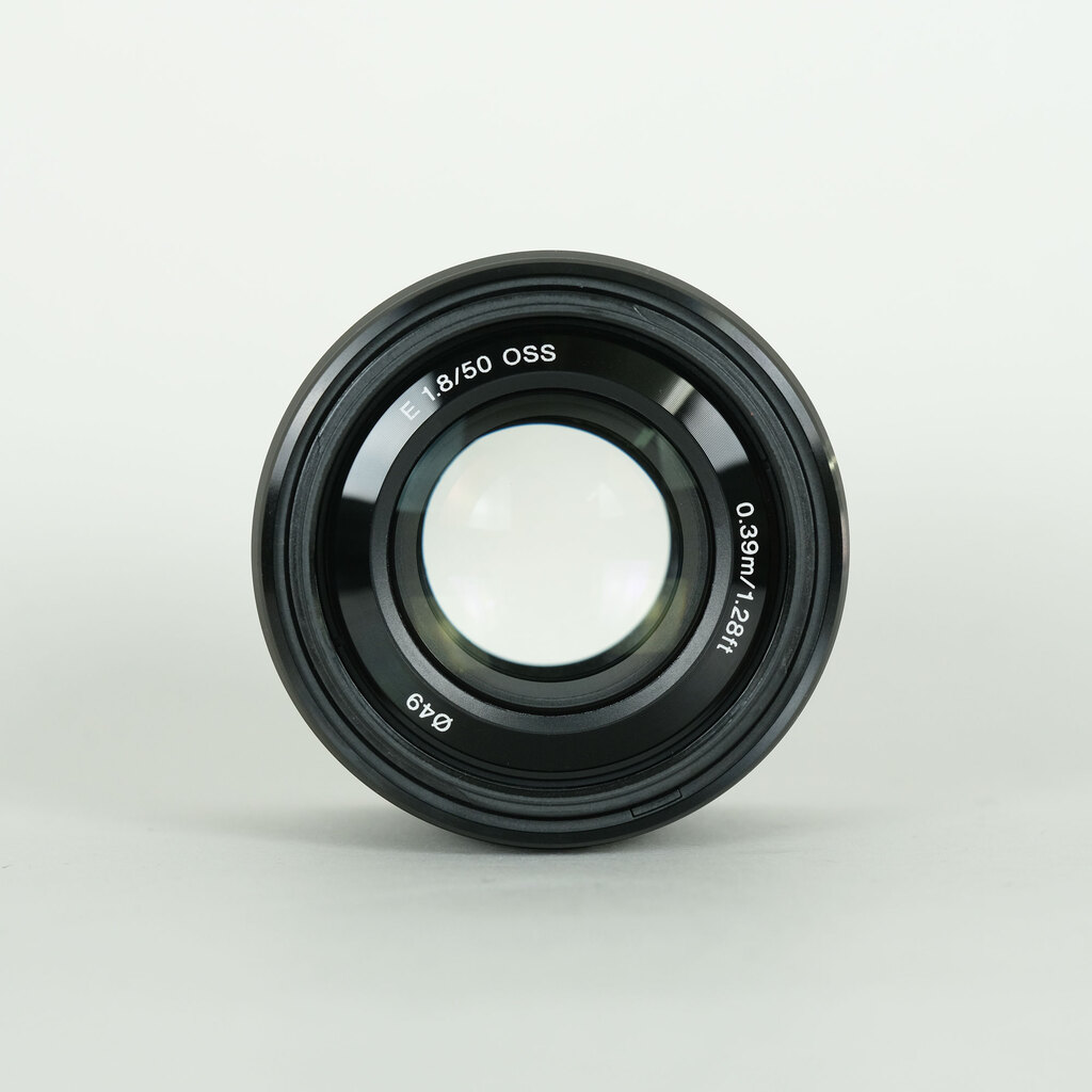 SONY E 50mm F1.8 OSS SEL50F18 SONY E 50mm F1.8 OSS SEL50F18
