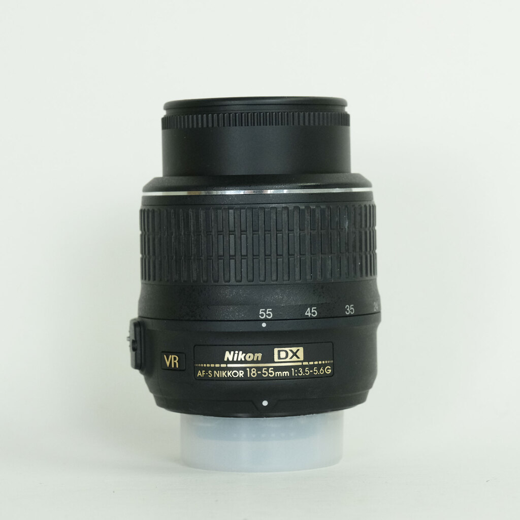 Nikon AF-S DX NIKKOR 18-55mm F3.5-5.6 G VR