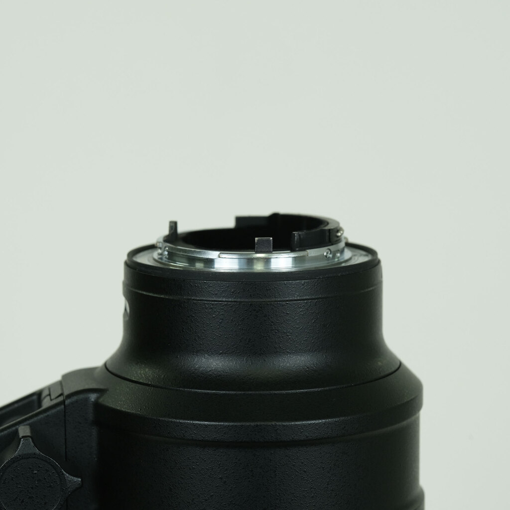 Nikon AF-S NIKKOR 70-200mm F2.8 G ED VR II